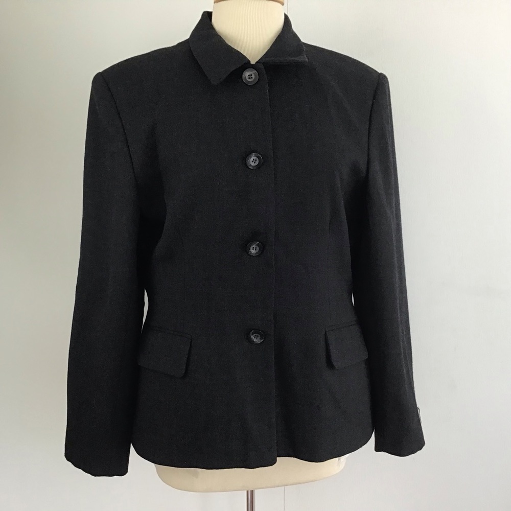 Vintage Evan-Picone worsted wool 4 button USAU made in USA gray blazer. Size 14